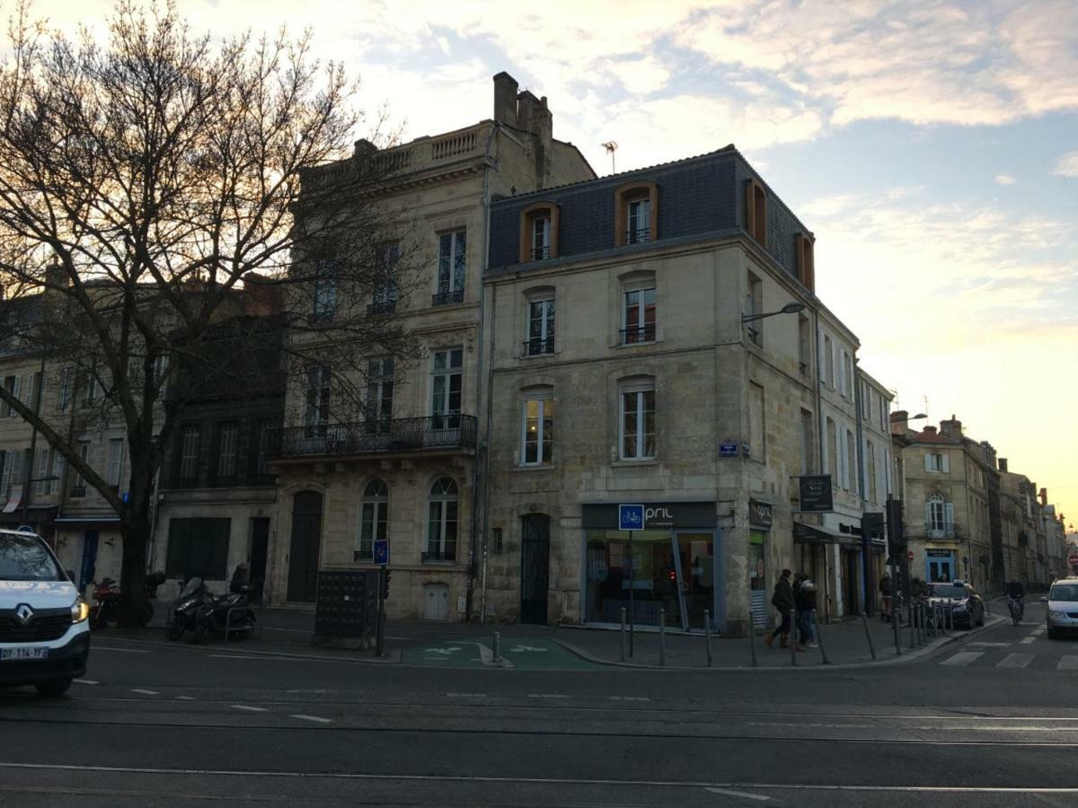 Appartement Centre De Bordeaux Clim Et Tram Luaran gambar